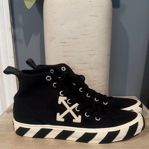 Off-White Black Canvas Sneakers with White Stripes - Picture 2 of 13